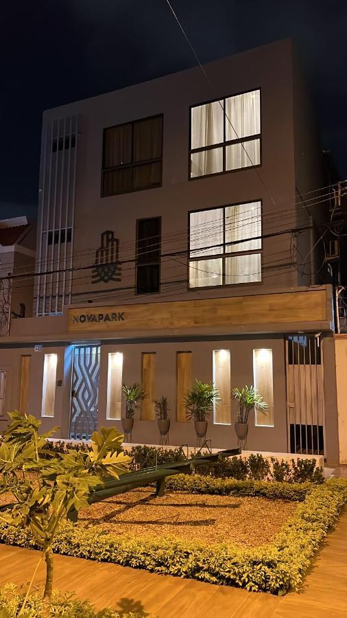 Nova Park Hotel Guayaquil Kültér fotó